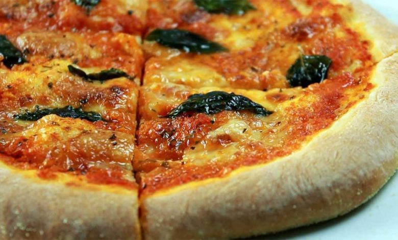 طريقة عمل البيتزا الايطالية